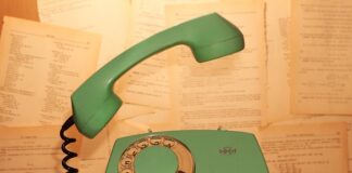 Ile zarabiali ludzie w czasach PRL?