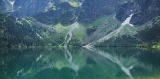 Ile się idzie na Morskie Oko z dzieckiem?
